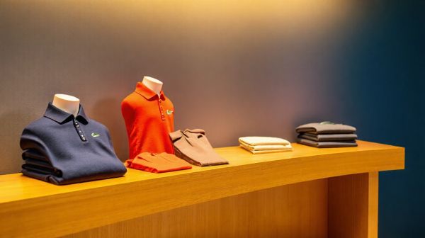 Top 5 astuces pour s'approvisionner en vêtements Lacoste en gros